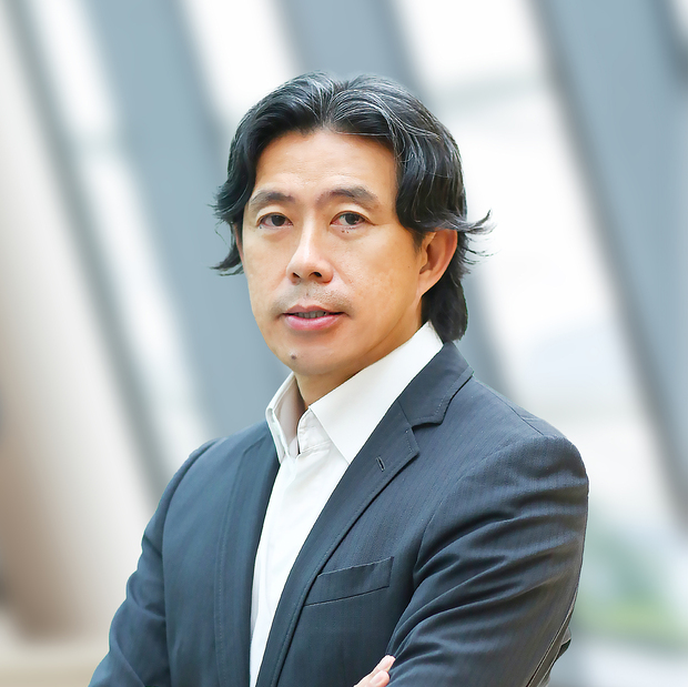 Mr Derek Lau