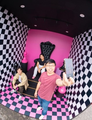 Experience Zone